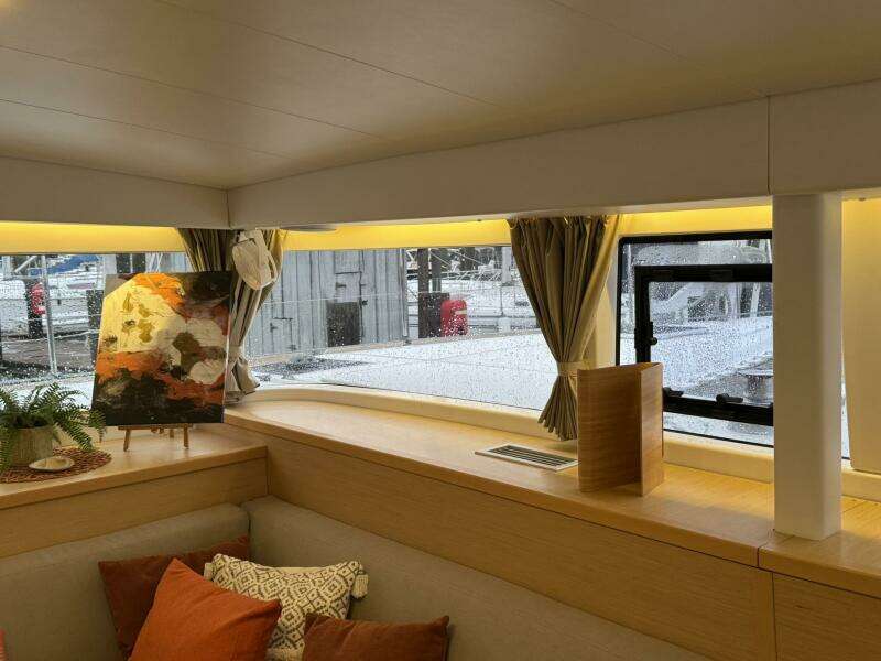 39ft Lagoon Yacht For Sale