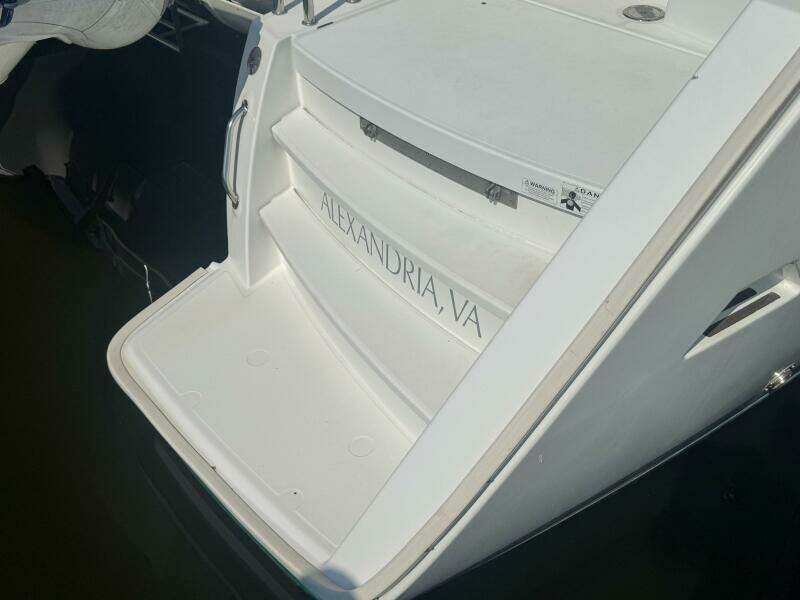 39ft Lagoon Yacht For Sale