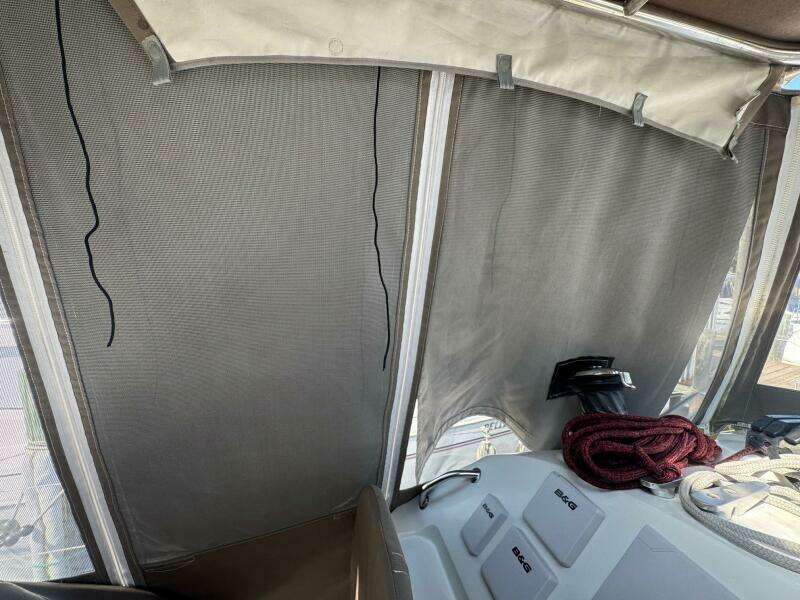 39ft Lagoon Yacht For Sale