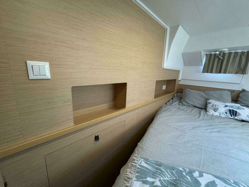 39ft Lagoon Yacht For Sale