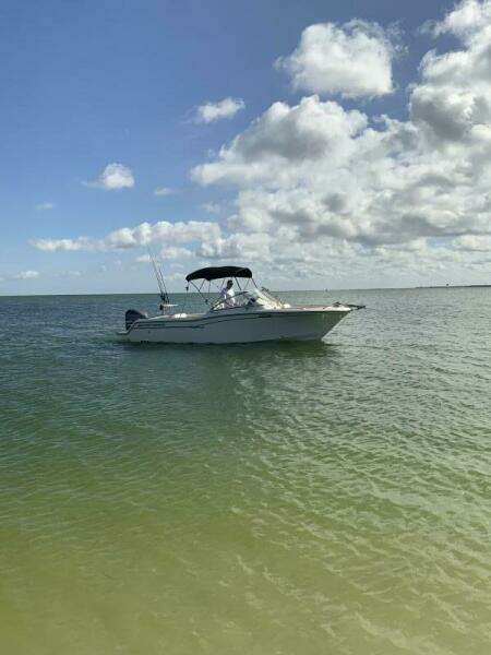25ft Grady White Yacht For Sale