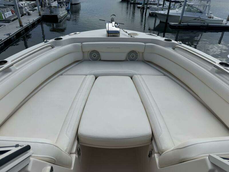 25ft Grady White Yacht For Sale