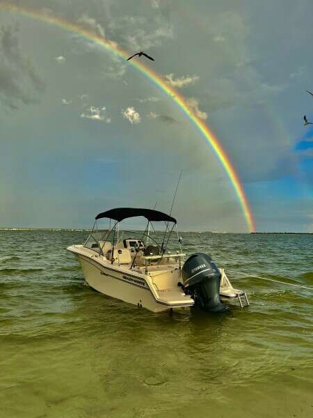 25ft Grady White Yacht For Sale