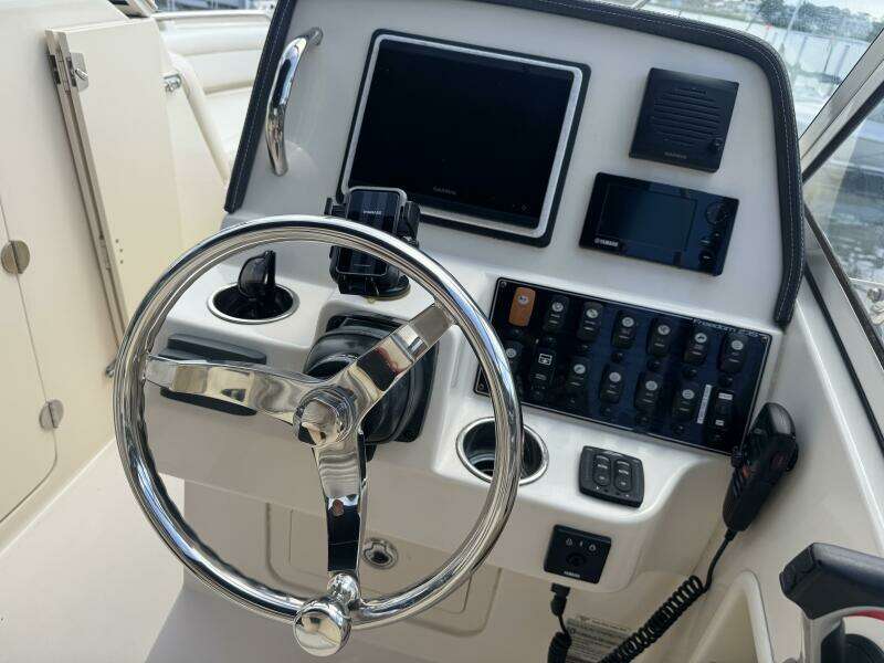 25ft Grady White Yacht For Sale