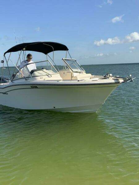 25ft Grady White Yacht For Sale