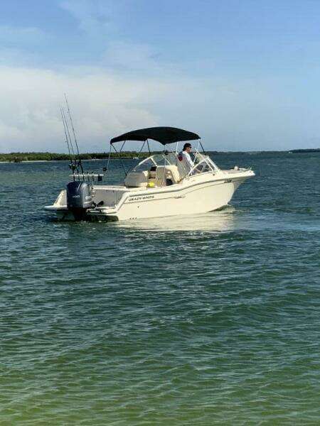 25ft Grady White Yacht For Sale