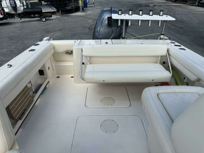 25ft Grady White Yacht For Sale