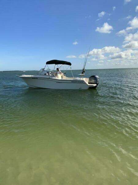 25ft Grady White Yacht For Sale
