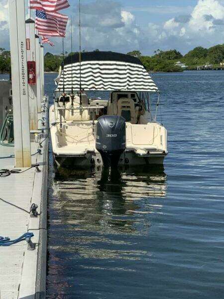 25ft Grady White Yacht For Sale