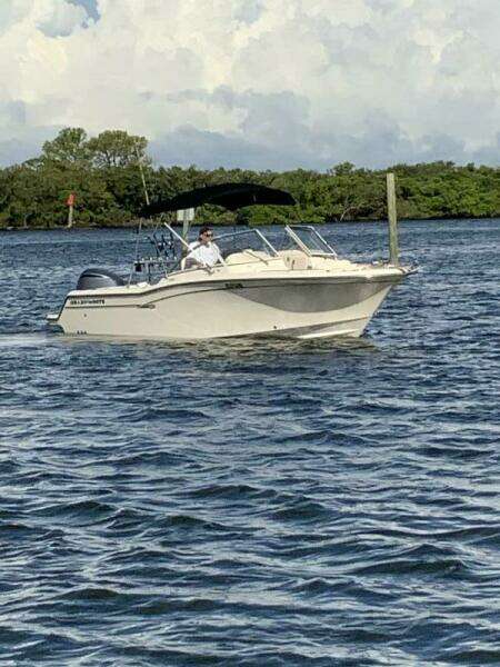 25ft Grady White Yacht For Sale