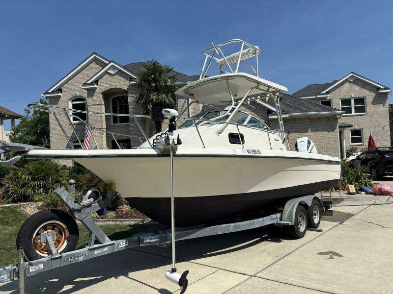 23ft Hydra Sports Yacht For Sale