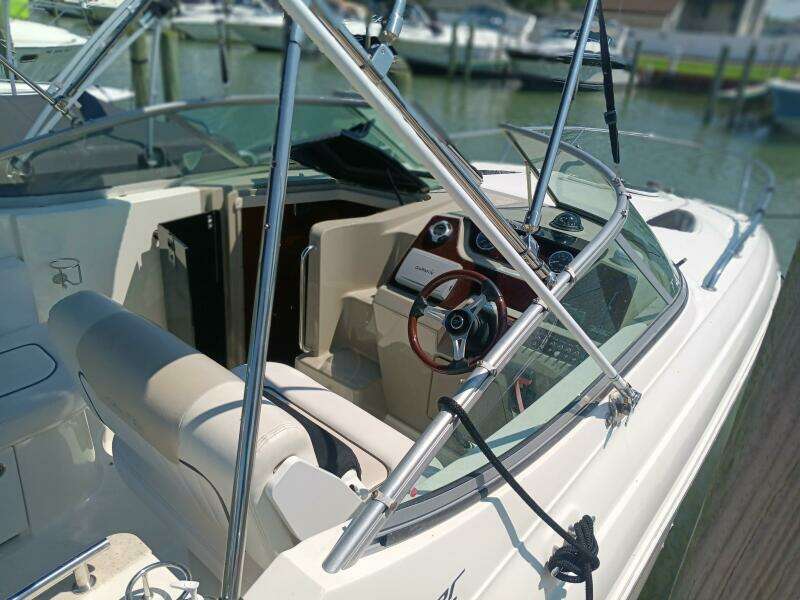 26ft Sea Ray Yacht For Sale