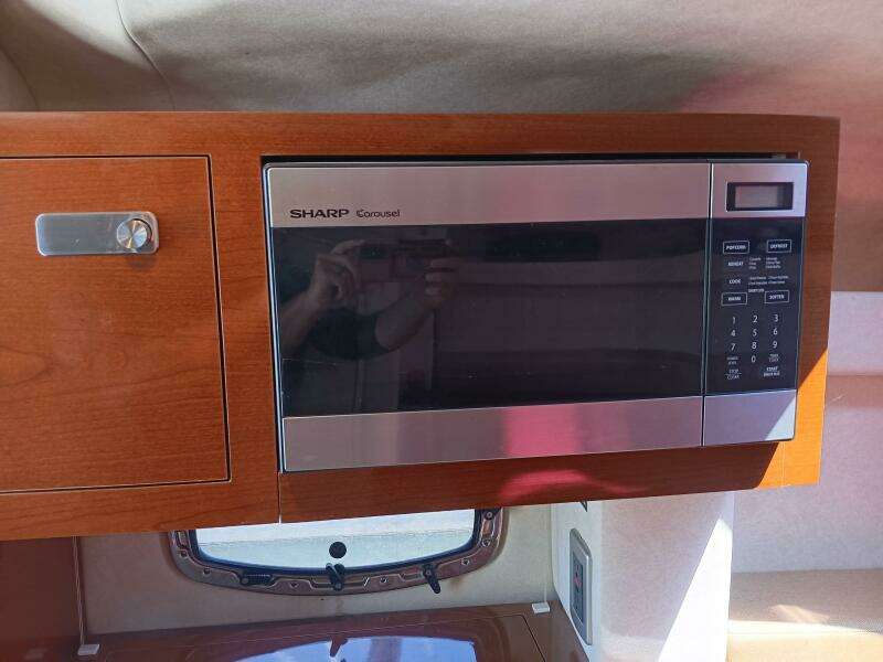 26ft Sea Ray Yacht For Sale