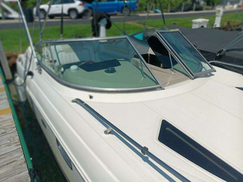 26ft Sea Ray Yacht For Sale