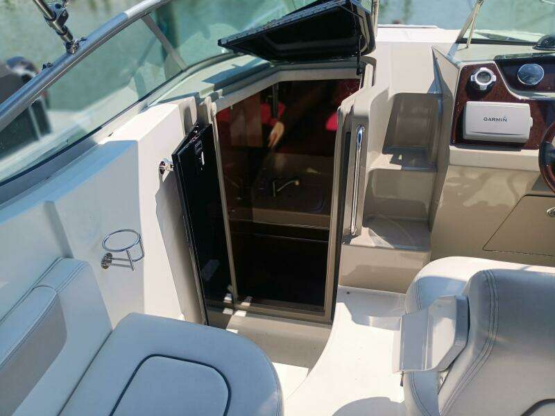 26ft Sea Ray Yacht For Sale