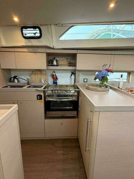 2022 Oceanis 46.1