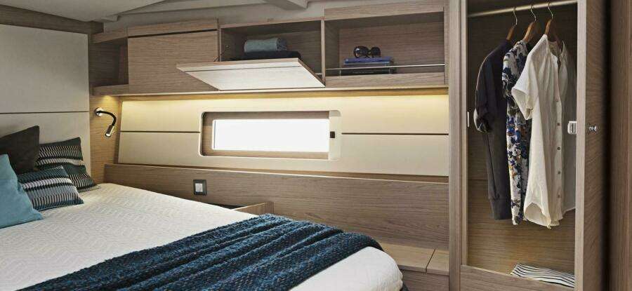 2022 Oceanis 46.1