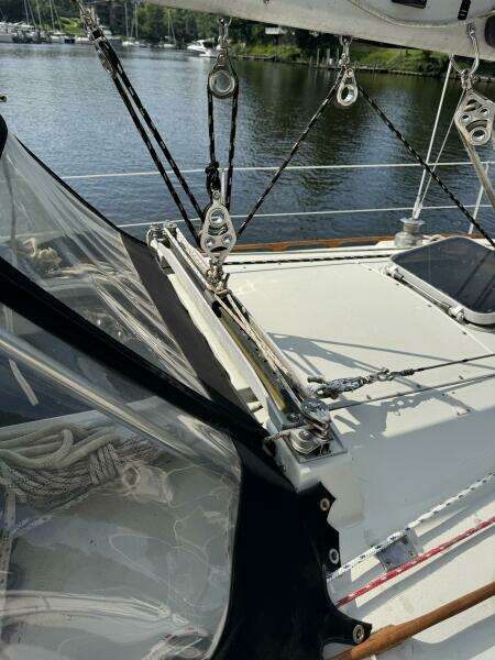 Blue Note 34ft C amp C Yacht For Sale