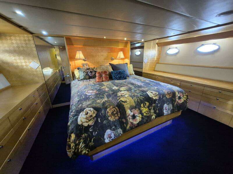 73ft Forbes Cooper Yacht For Sale