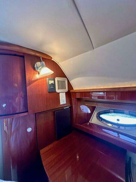 35ft Doral Yacht For Sale
