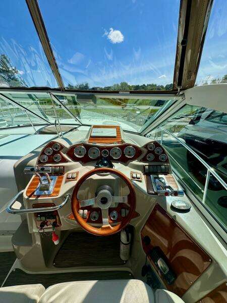 35ft Doral Yacht For Sale