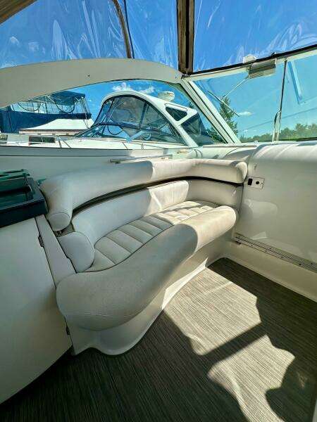 35ft Doral Yacht For Sale