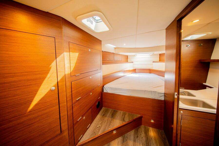 RELENTLESS 36ft Other Yacht For Sale