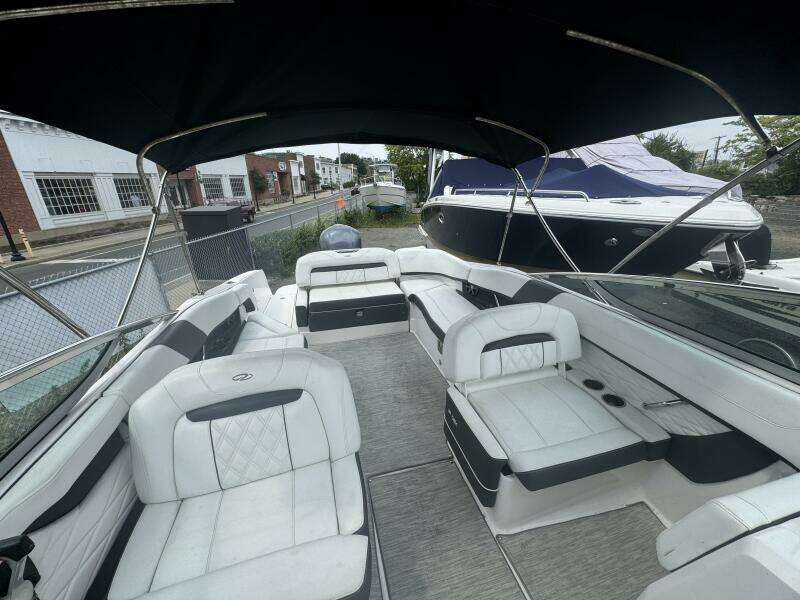 26ft Regal Yacht For Sale