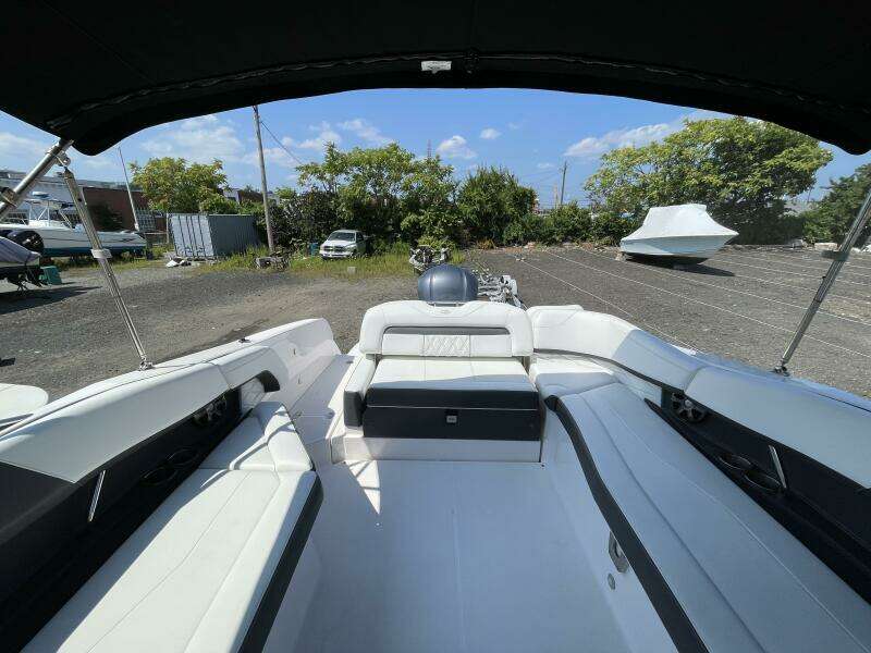 26ft Regal Yacht For Sale