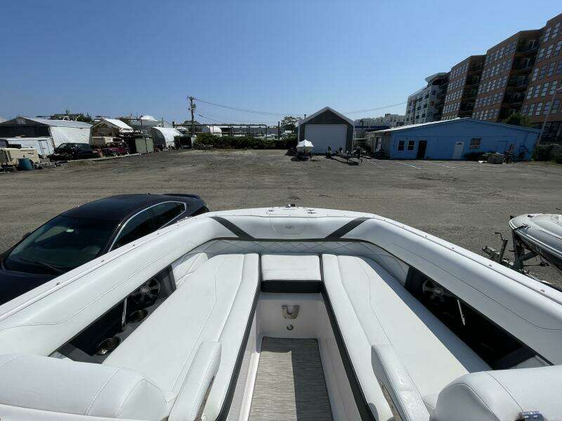 26ft Regal Yacht For Sale