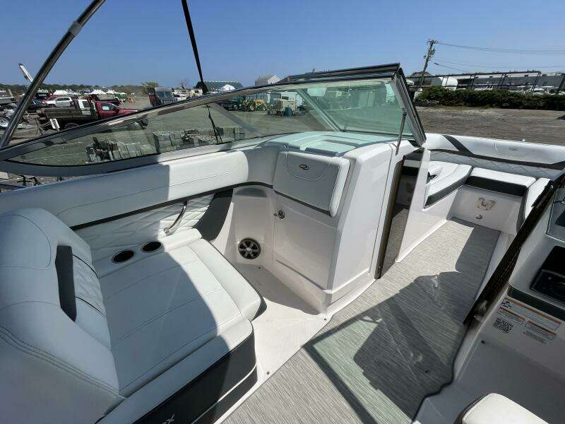 26ft Regal Yacht For Sale