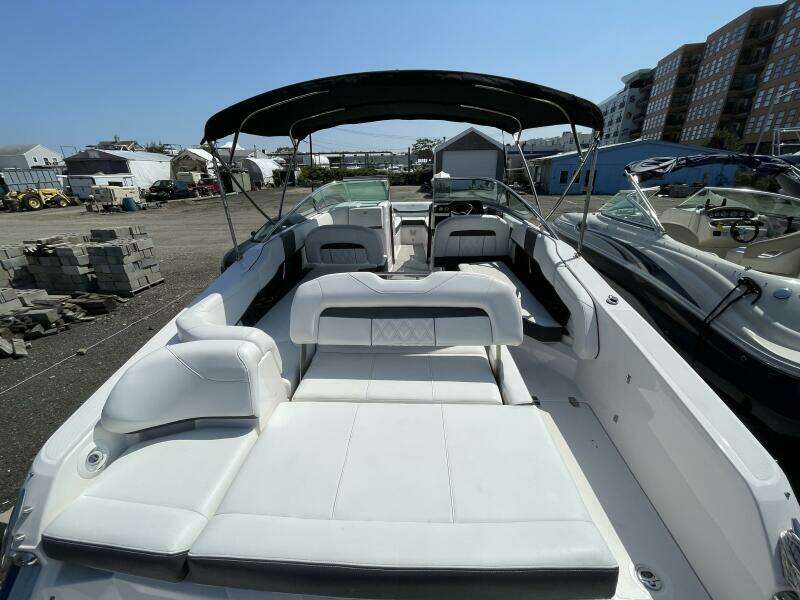 26ft Regal Yacht For Sale