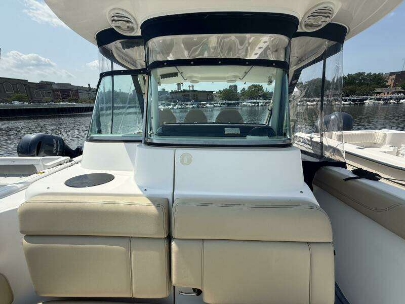 Savages 31ft Pursuit Yacht For Sale