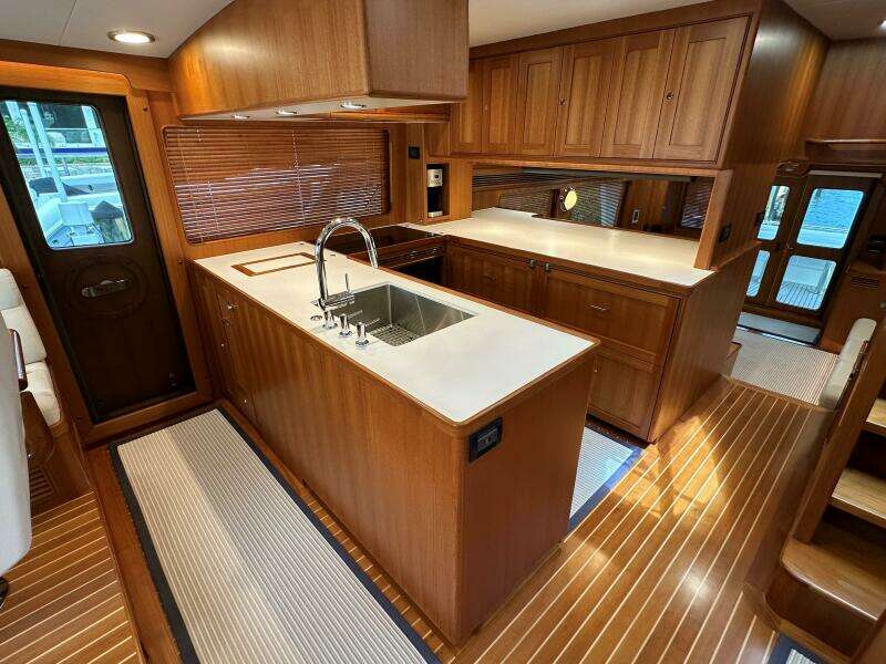 BARCHETTA 53ft Marlow Yacht For Sale