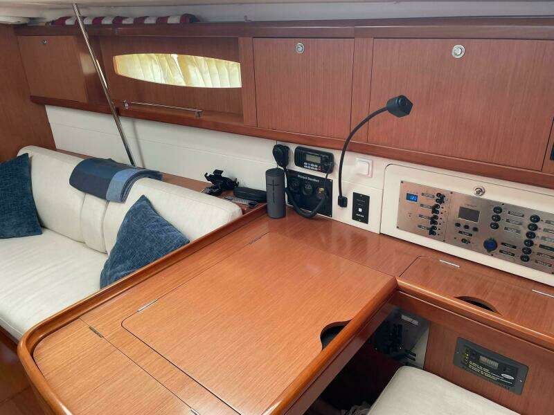 Rob Roy 46ft Beneteau Yacht For Sale