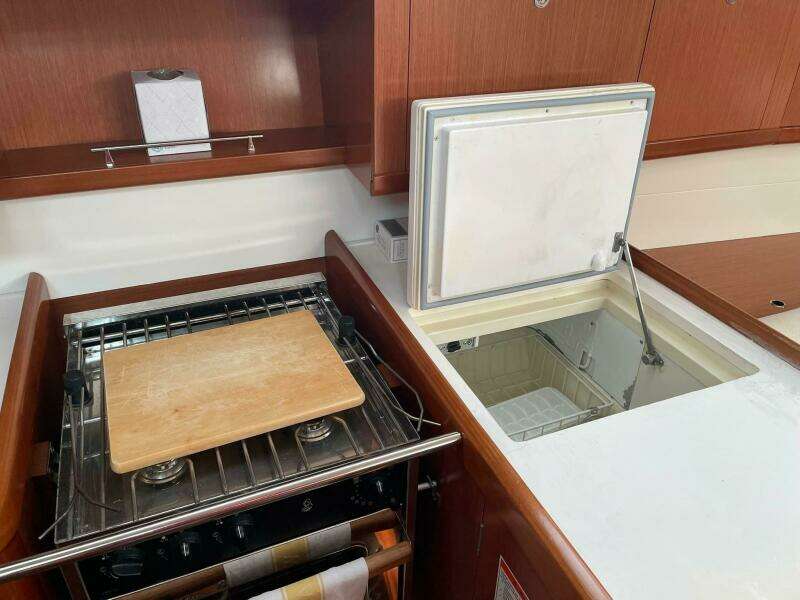 Rob Roy 46ft Beneteau Yacht For Sale
