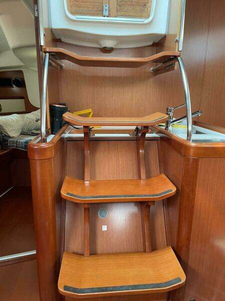 Rob Roy 46ft Beneteau Yacht For Sale