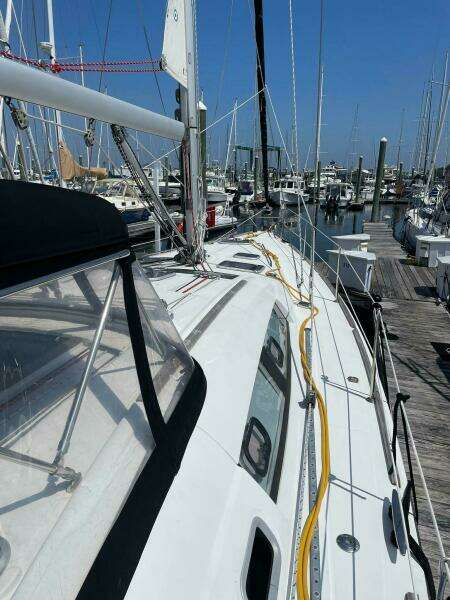 Rob Roy 46ft Beneteau Yacht For Sale