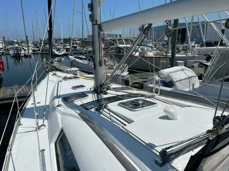 Rob Roy 46ft Beneteau Yacht For Sale