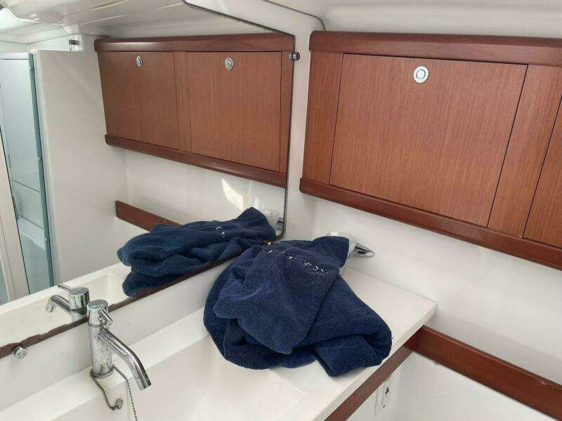 Rob Roy 46ft Beneteau Yacht For Sale
