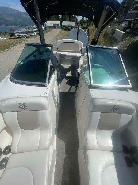26ft Chaparral Yacht For Sale