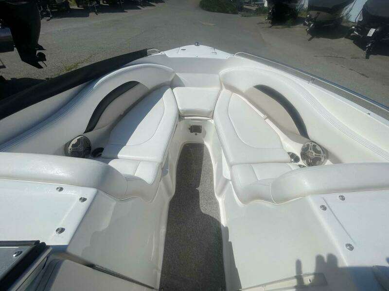 26ft Chaparral Yacht For Sale