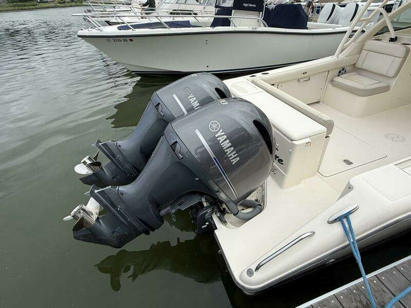 26ft Pursuit Yacht For Sale