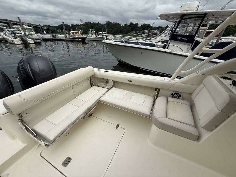 26ft Pursuit Yacht For Sale