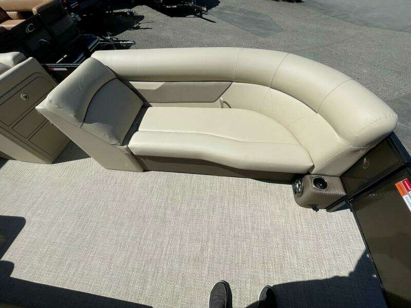 22ft Crest Yacht For Sale