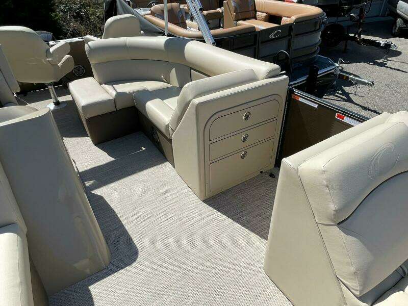 22ft Crest Yacht For Sale