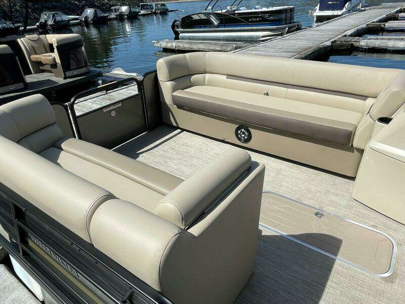 21ft Godfrey Yacht For Sale