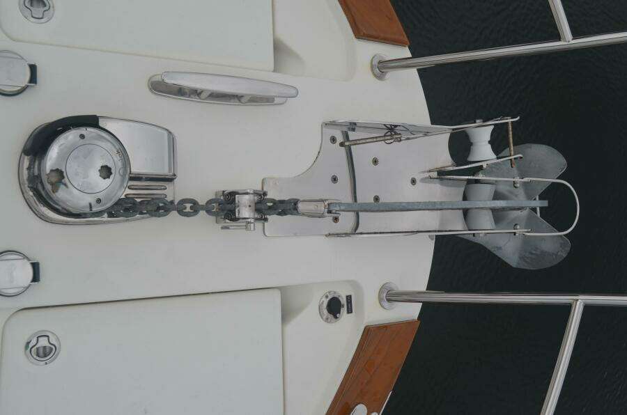 Anchor & Windlass