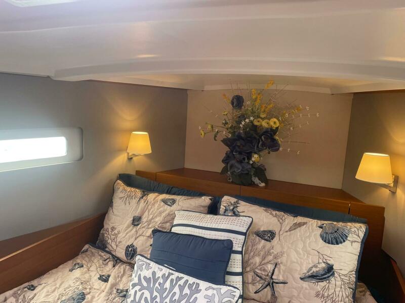 40' 2020 Jeanneau Sun Odyssey 410