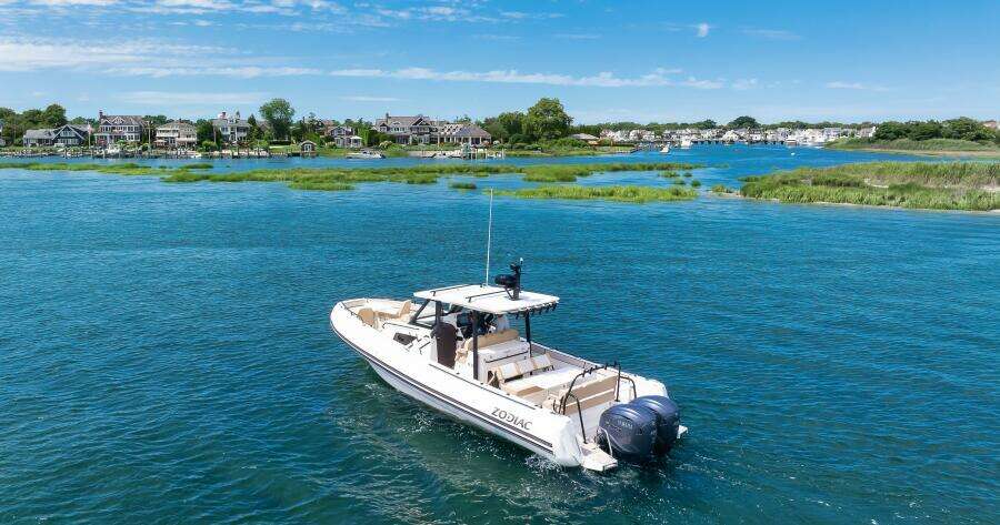 33ft Zodiac Yacht For Sale